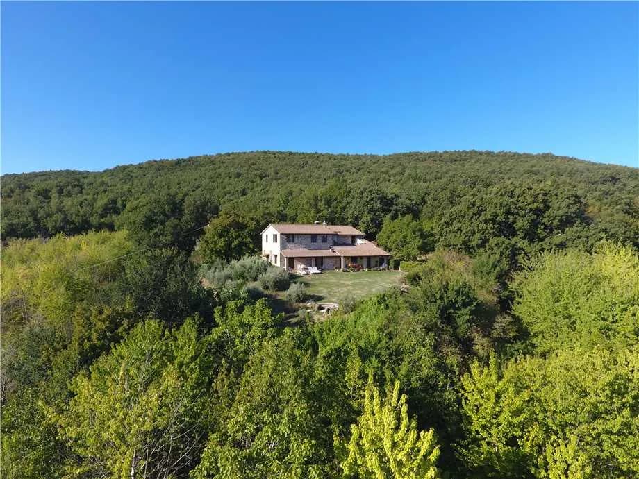 6-bed Villa in Gualdo Cattaneo